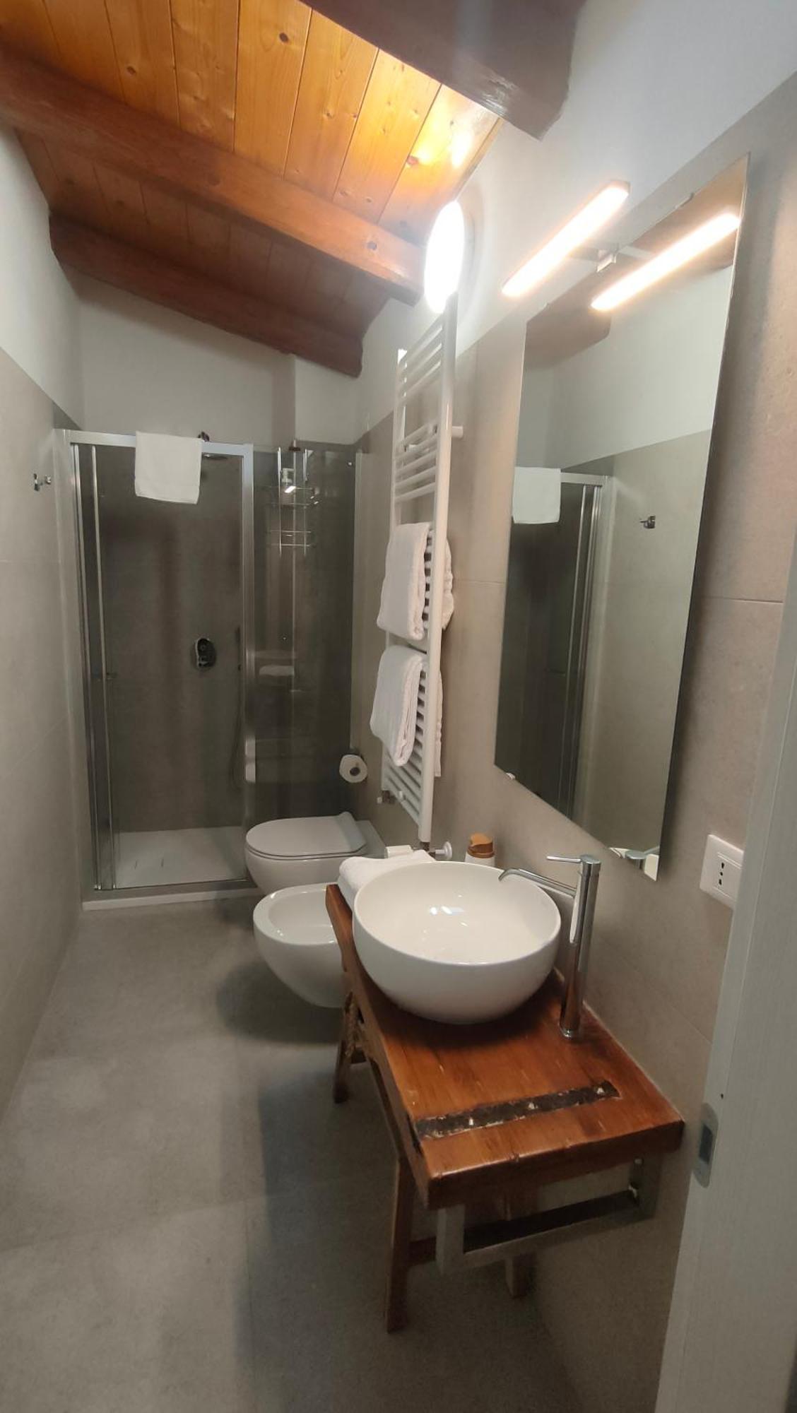 Bed and Breakfast La Torre Di Longara Calderara di Reno Exterior foto